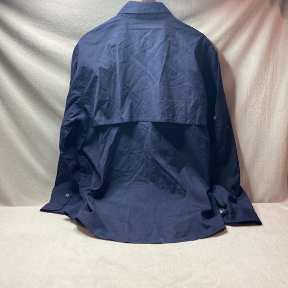 Woolrich navy blue button up shirt size extra large - Picture 2 of 5